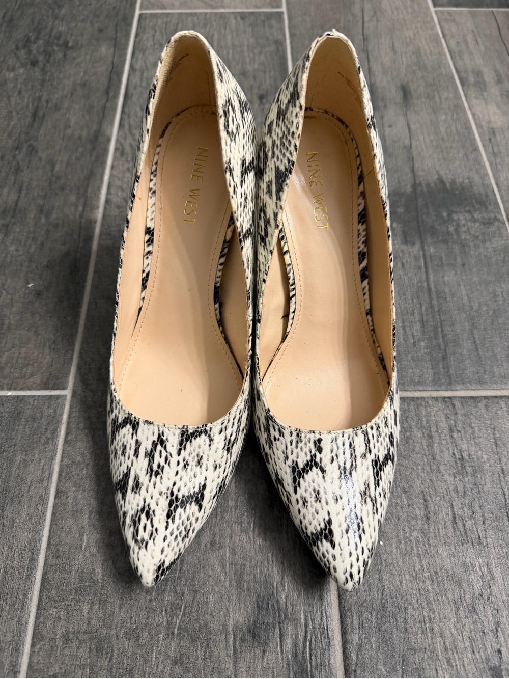 Nine West Black and White Snake-Print Pointed Toe Pumps